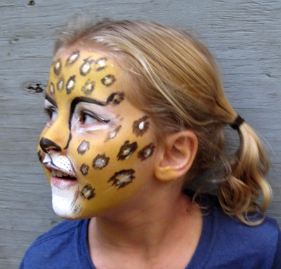 Leopard girl by Auntie Stacey's Face Painting, www.auntiestaceysfacepainting.com