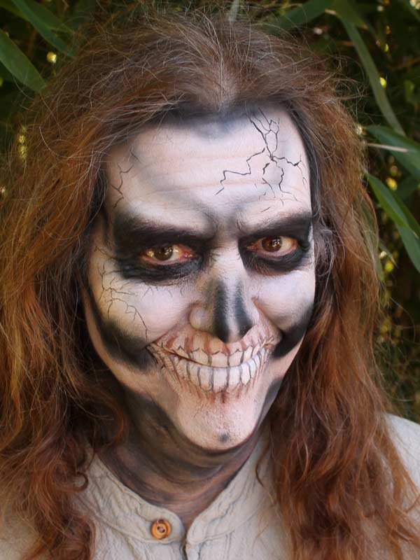 skull by Auntie Stacey's Face Painting, www.auntiestaceysfacepainting.com, kids, teens, adults, MUA, special effects