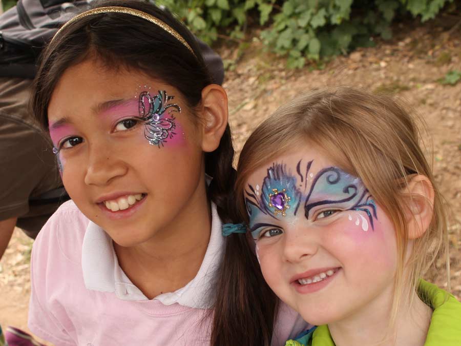 art by Auntie Stacey, face painter,